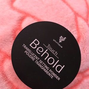 Bundle Behold Setting Powder, and Foundation Brush